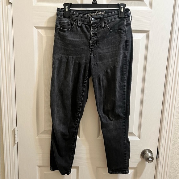 Universal Thread High Rise Jeans - Picture 2 of 6